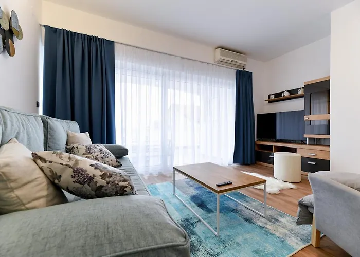 White Hill Apartment