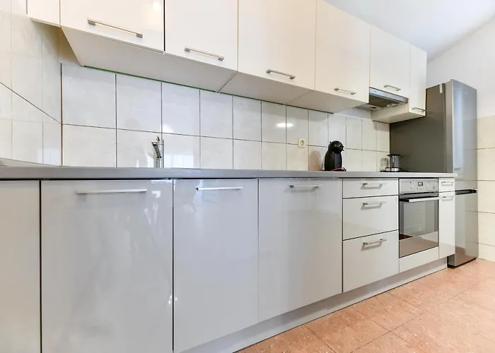 White Hill Ζαντάρ